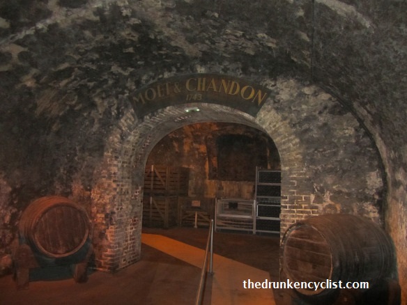 Taken near the end of the tour, as I waited to have my single flute of rather ordinary champagne that I should have paid 16€50 for if it were not for my daring (successful) attempt to get it “comped”.