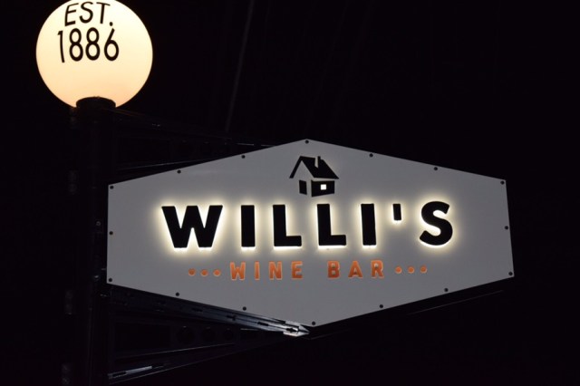 That night I ate at the incomparable Willi's Wine Bar.