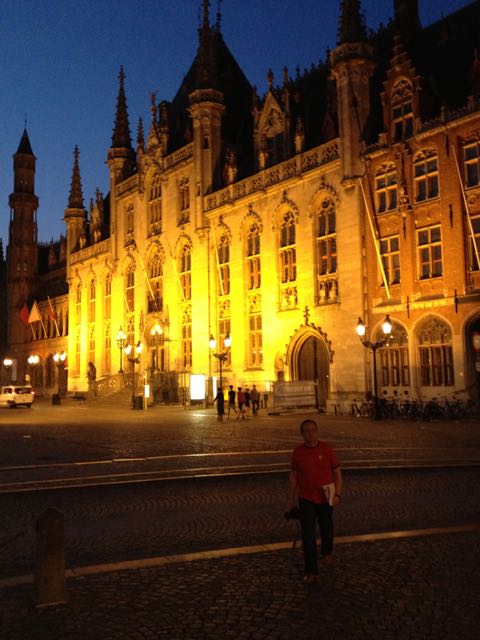 Bruges at night is truly magnificent.